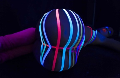 Потрясающая фетиш-сцена с похотливой леди по имени Джада Стивенс 4